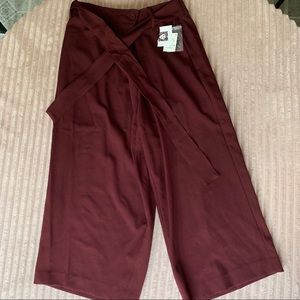 Anne Klein Cropped Pants